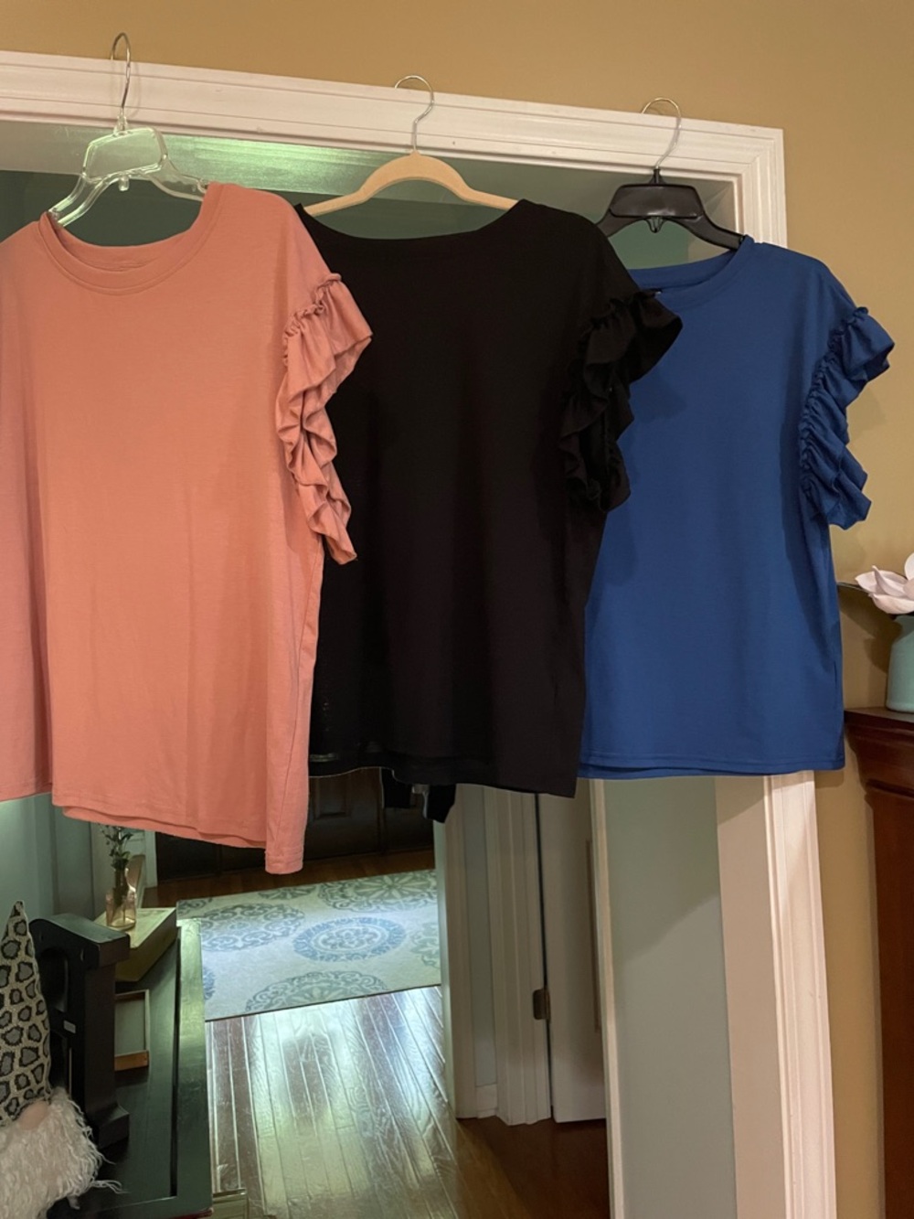 SHEIN Ruffle Sleeve Short-Sleeve Tee - Pink, Black, Blue size XL